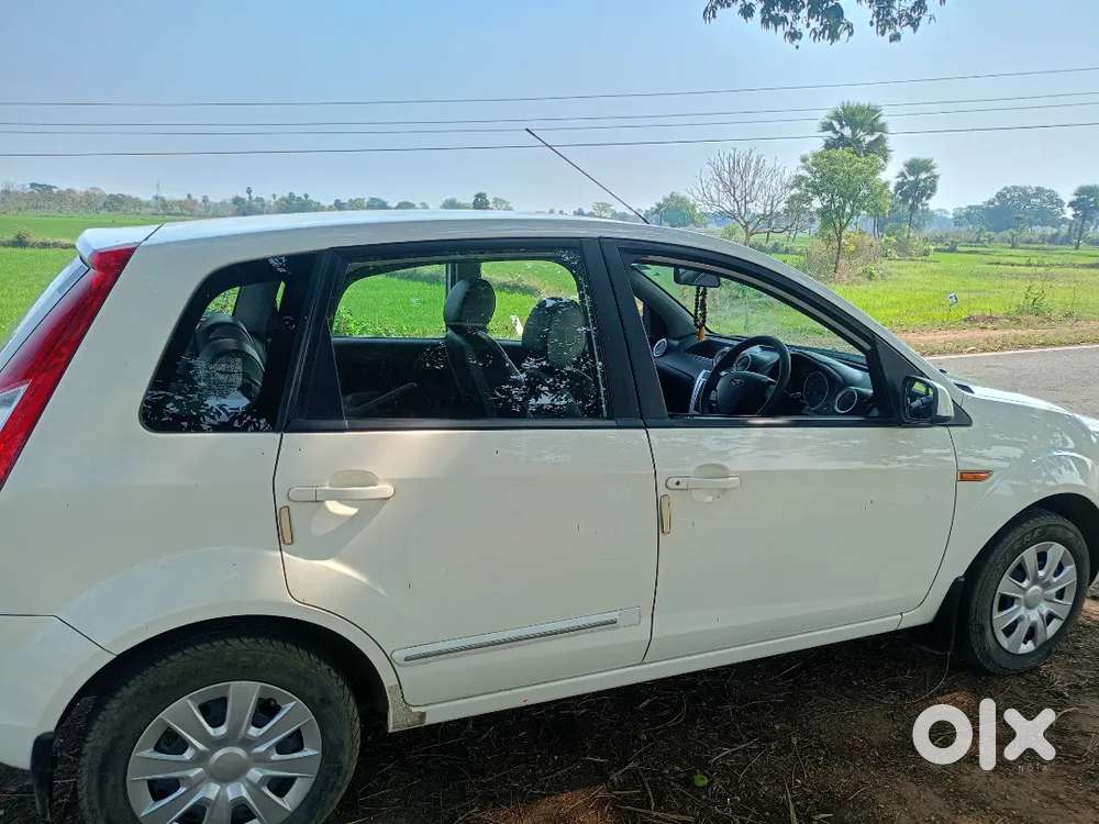 Ford Figo 2014