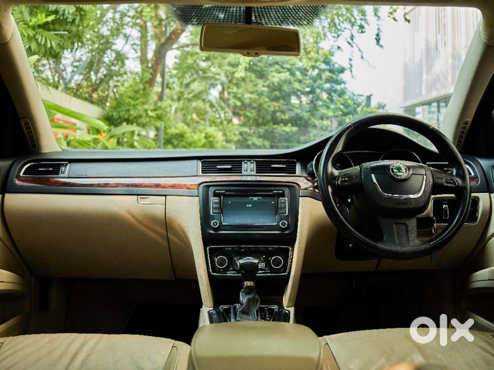 Skoda Superb 2.8 V6 At, 2010, Petrol