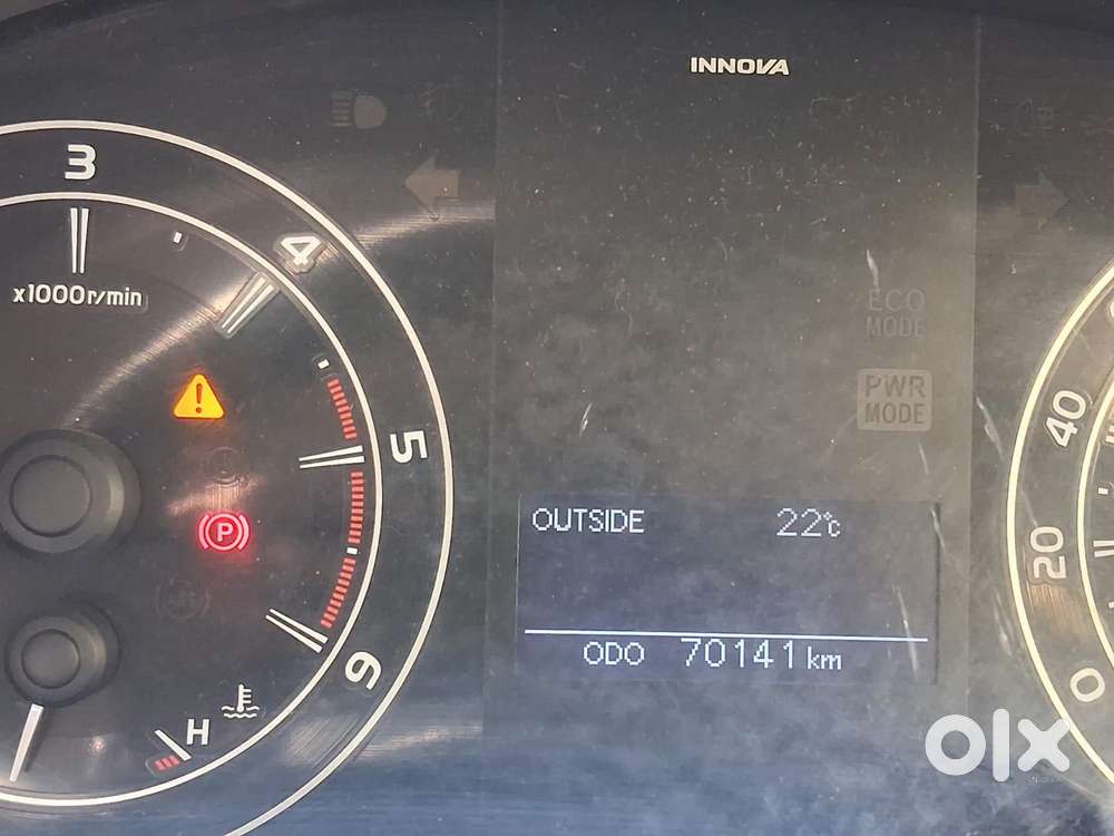 Toyota Innova Crysta 2.4 Gx Mt, 2016, Diesel