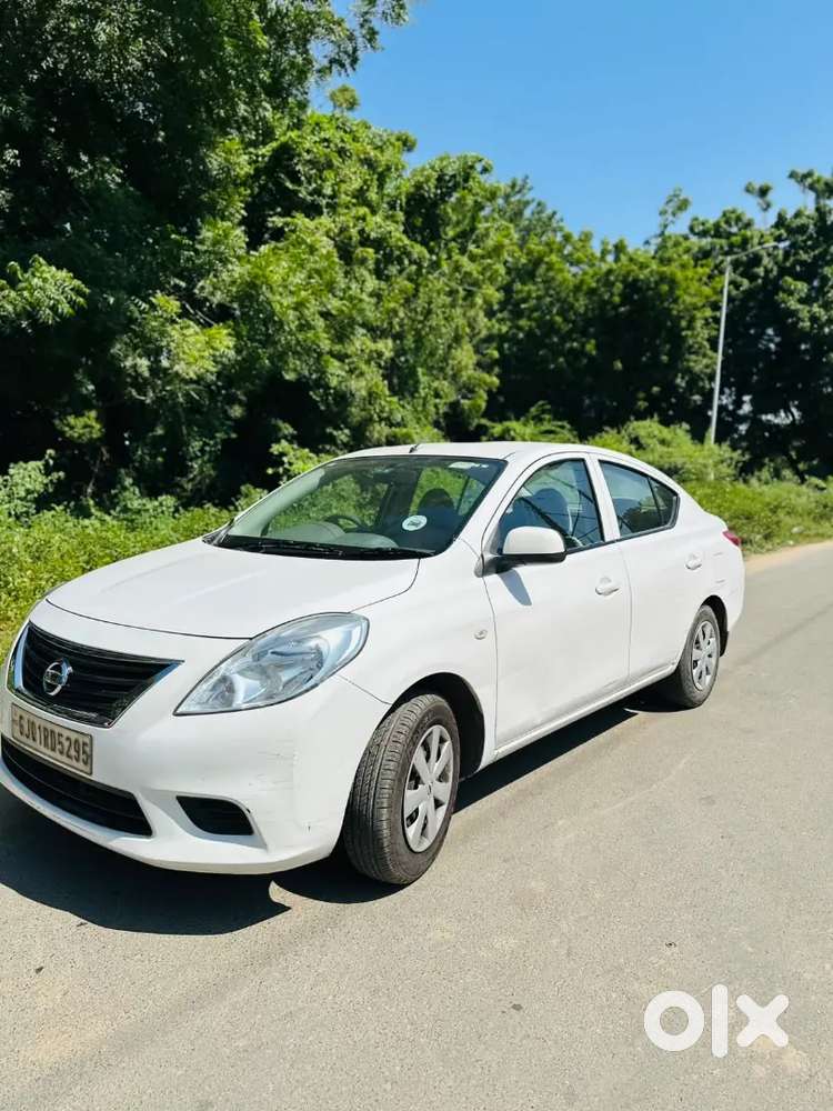 Nissan Sunny 2014 Petrol