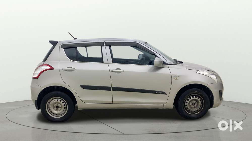 Maruti Suzuki Swift Lxi, 2016, Petrol