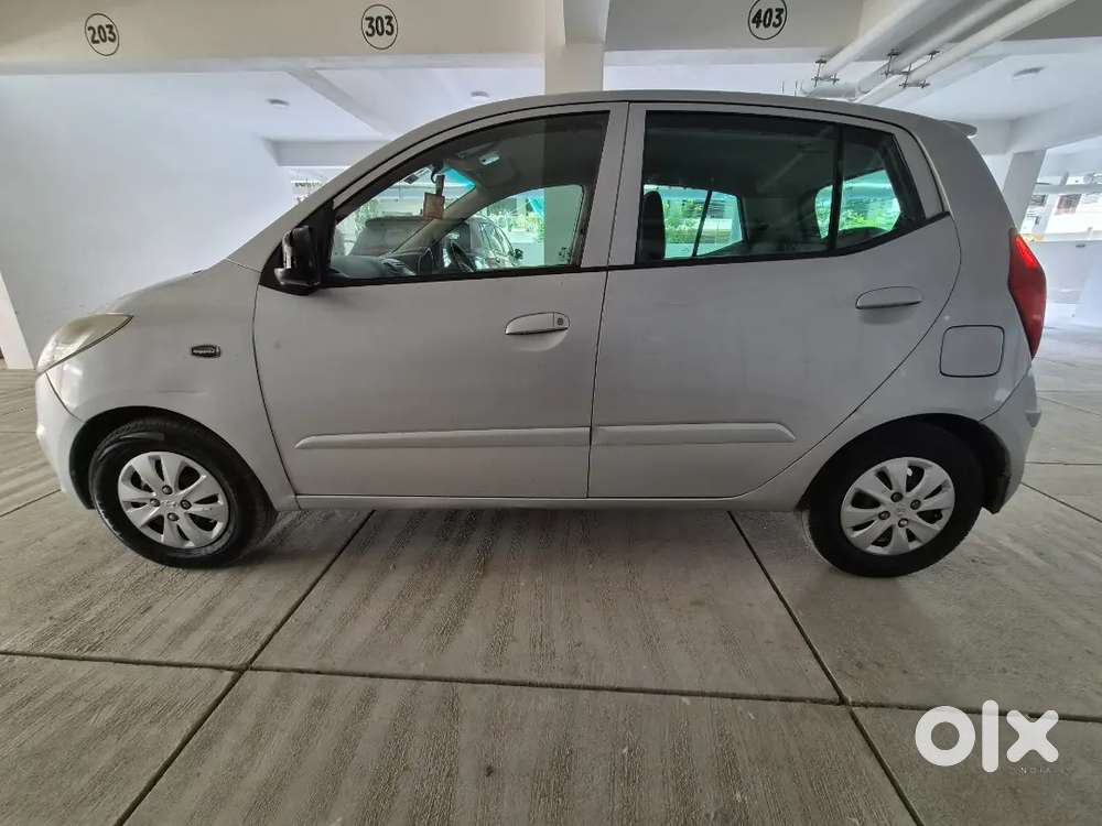 Hyundai I10 Sportz 2011 Car