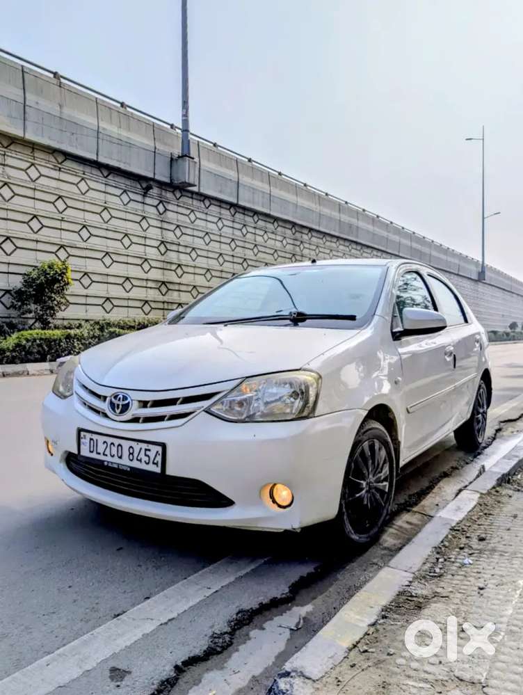 Toyota Etios 2013 Petrol Well Maintained