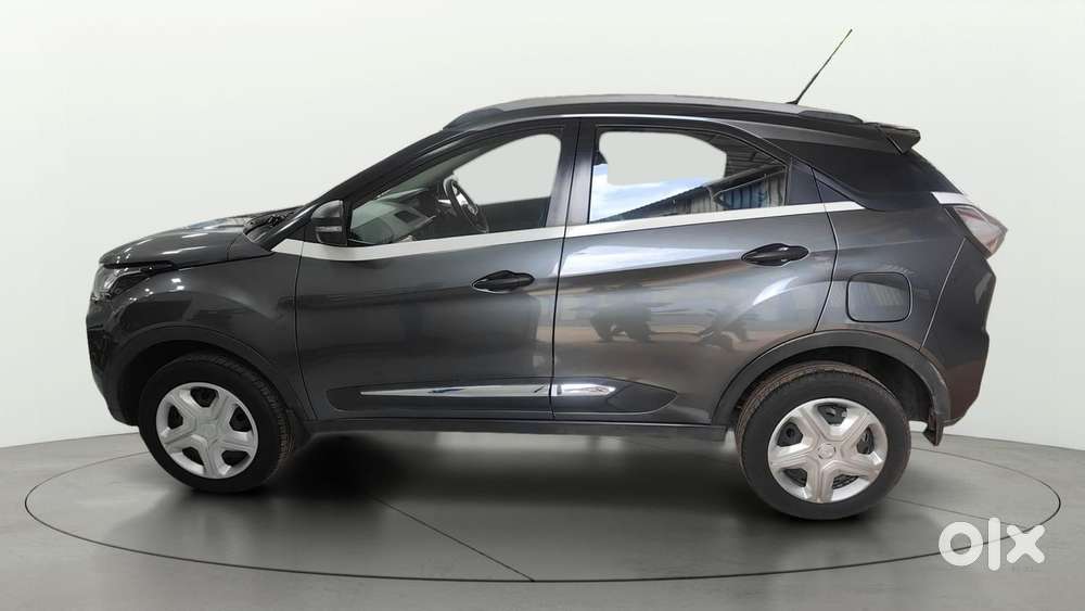Tata Nexon 1.2 Revotron Xm (s), 2022, Petrol