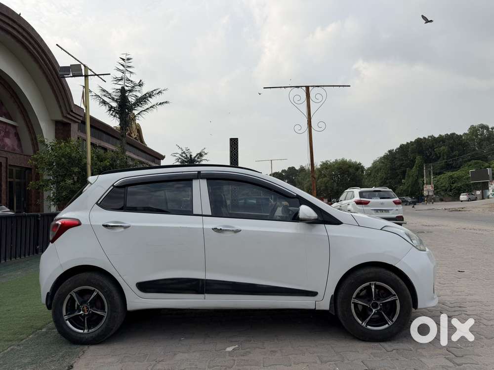 Hyundai Grand I10 Sportz Edition, 2014, Cng & Hybrids