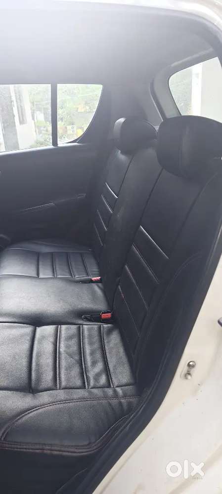 Maruti Suzuki Swift Petrol 2013