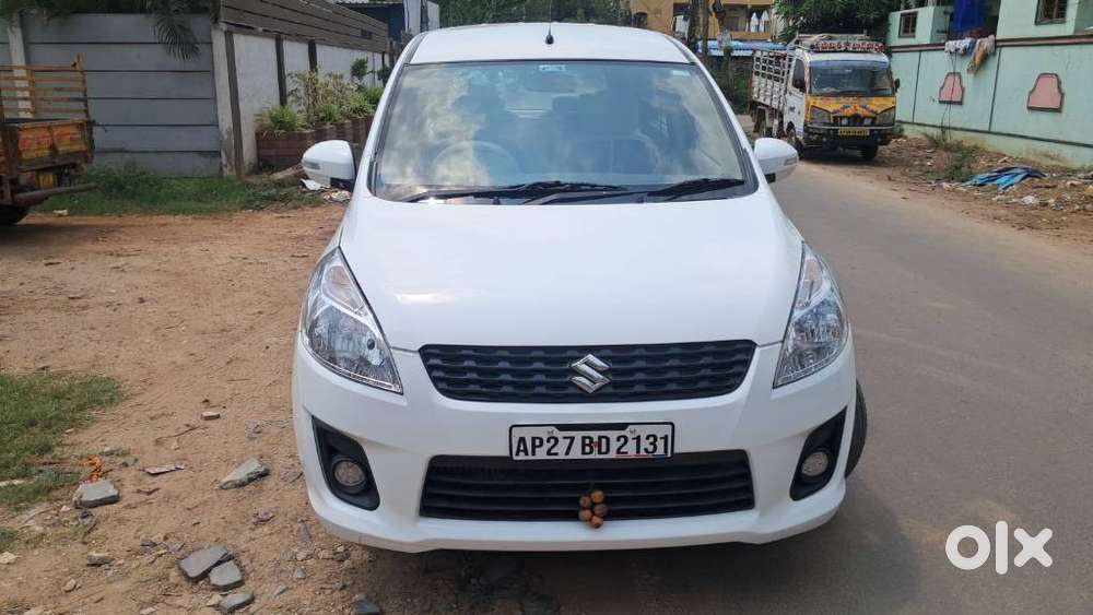 Maruti Suzuki Ertiga Vdi Shvs, 2015, Diesel