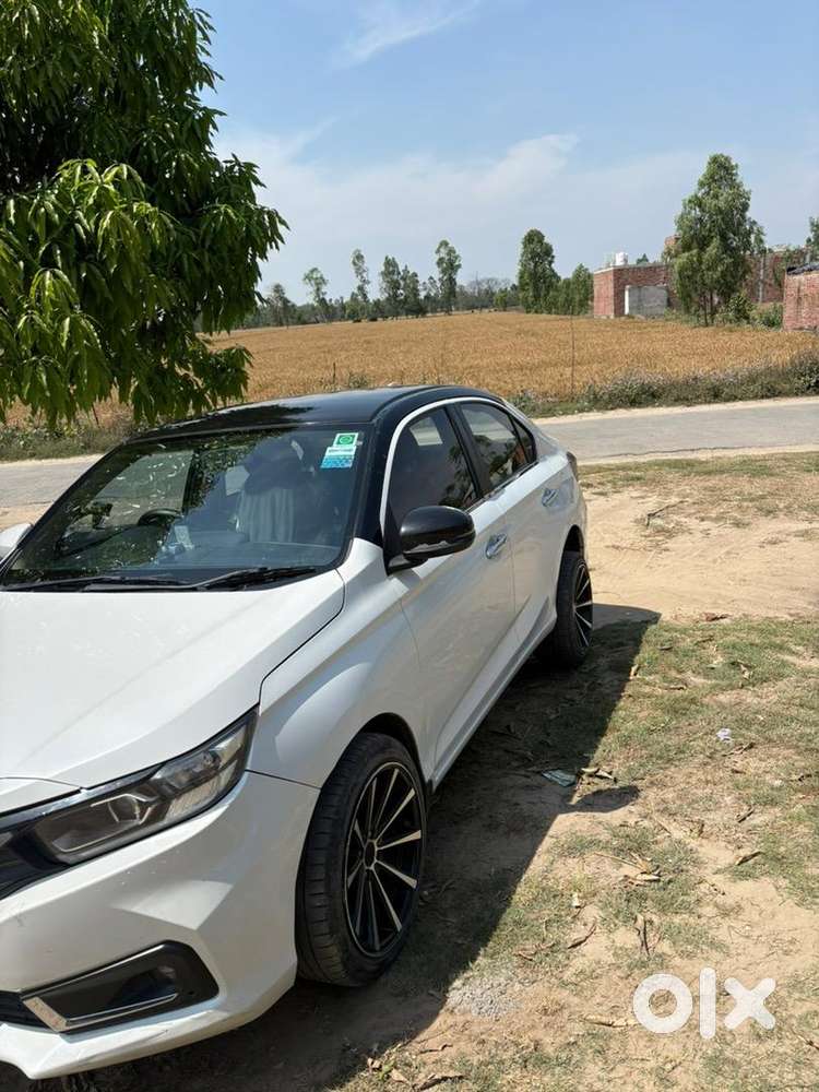 Honda Amaze 2023 Petrol Well Maintained