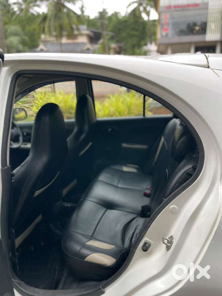 Nissan Micra Xe Petrol, 2016, Petrol