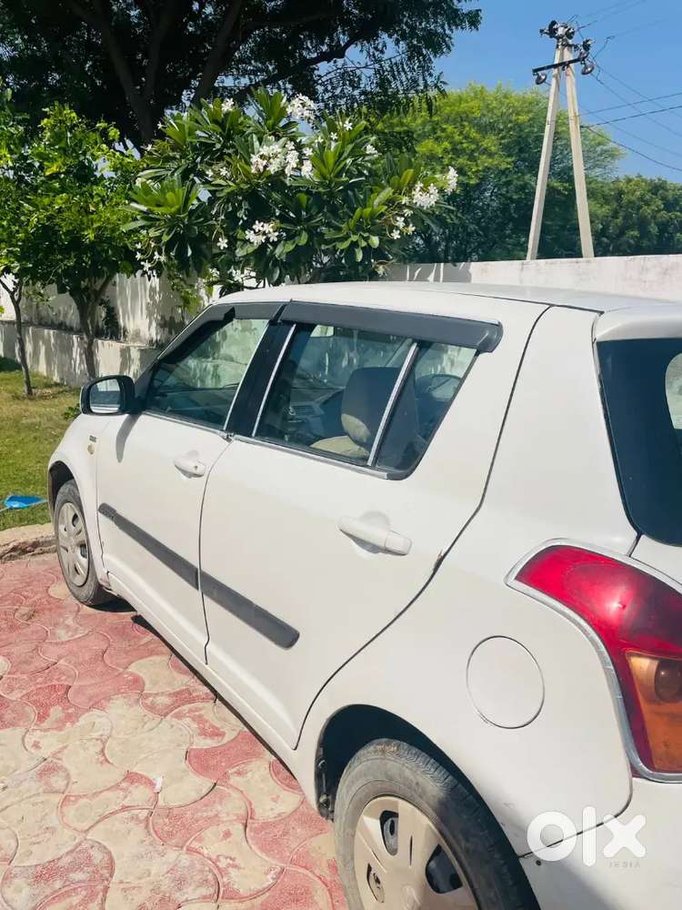 Maruti Suzuki Swift 2011 Diesel 100000 Km Driven Good Condition