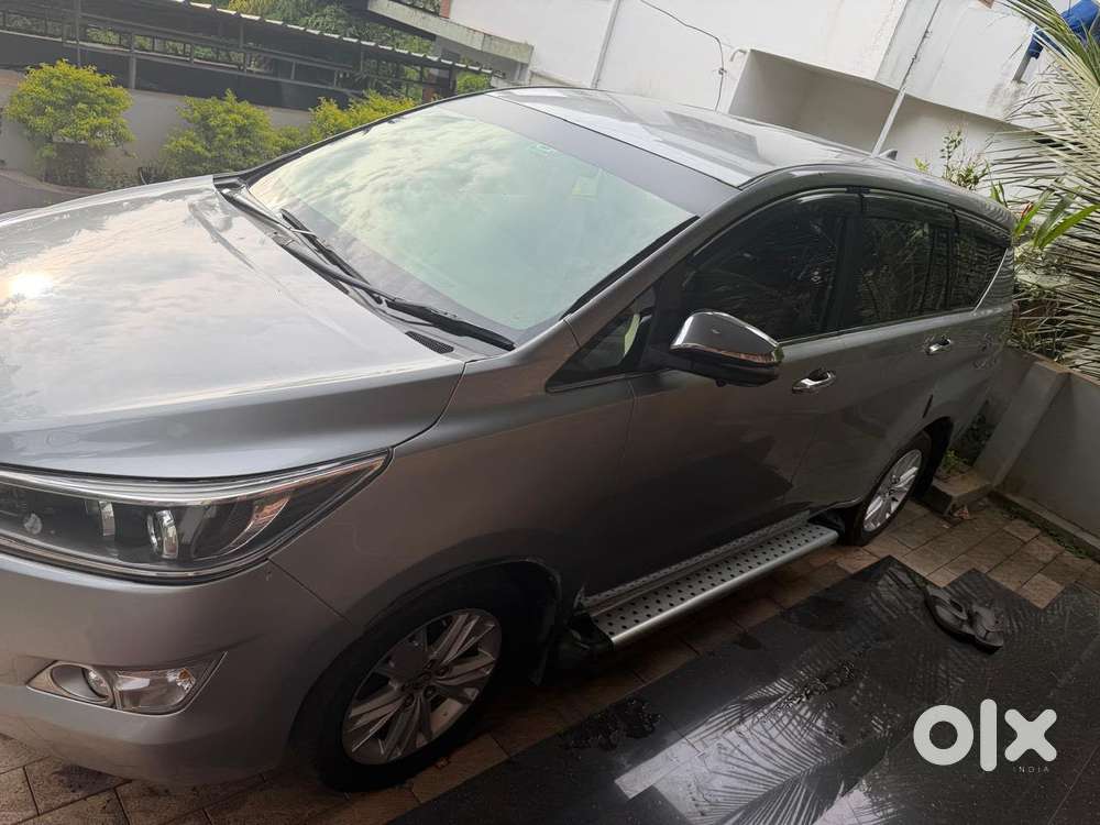 Toyota Innova Crysta 2.8z Automatic, 2018, Diesel
