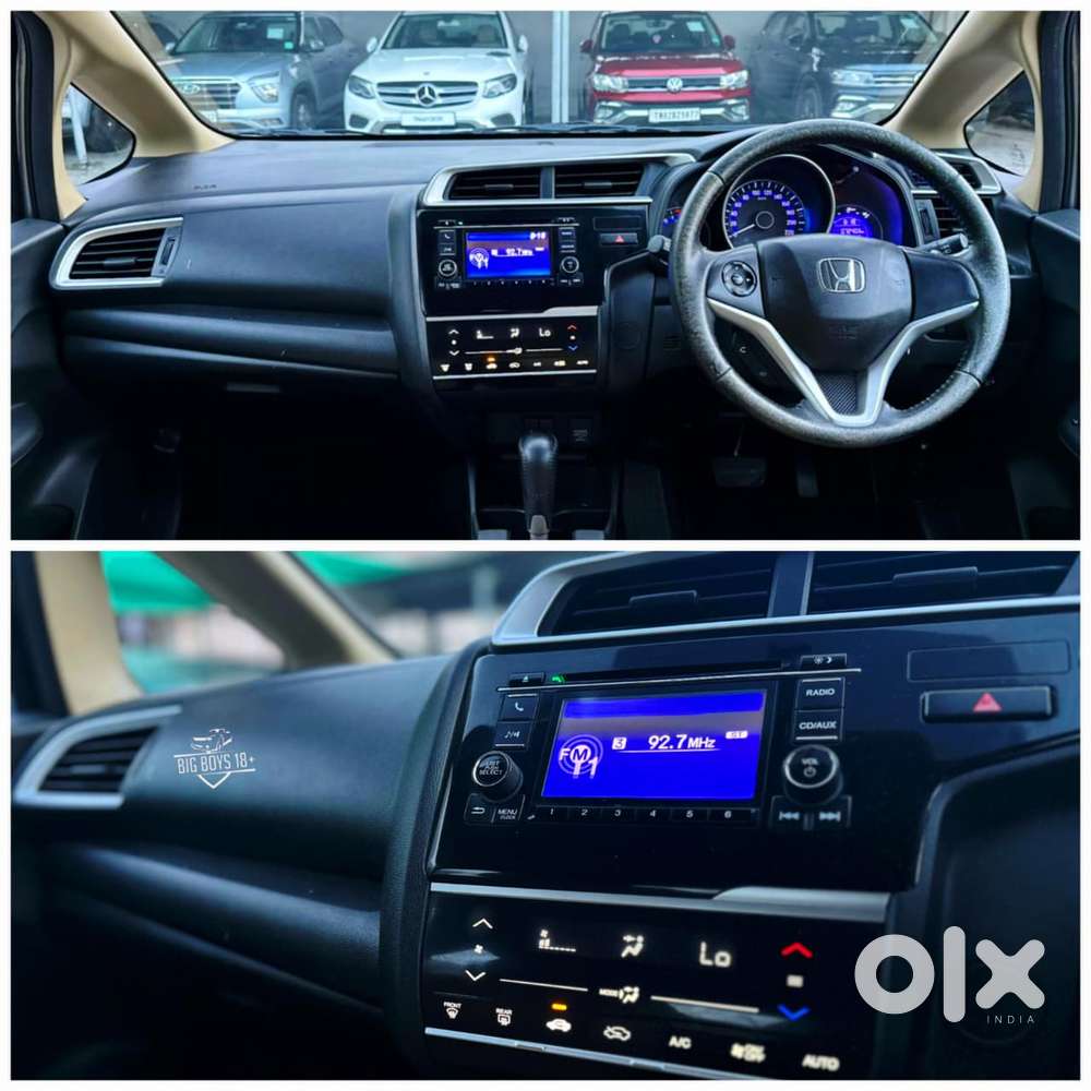 Honda Jazz V Automatic, 2016, Petrol