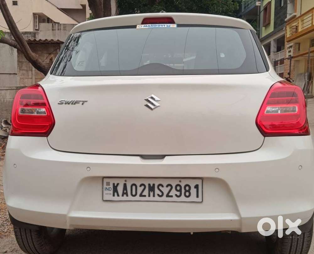 Maruti Suzuki Swift Lxi Optional-o, 2022, Petrol