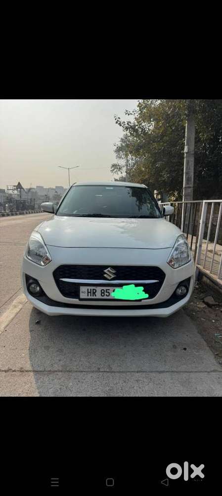 Maruti Suzuki Swift 1.3 Zxi, 2022, Petrol