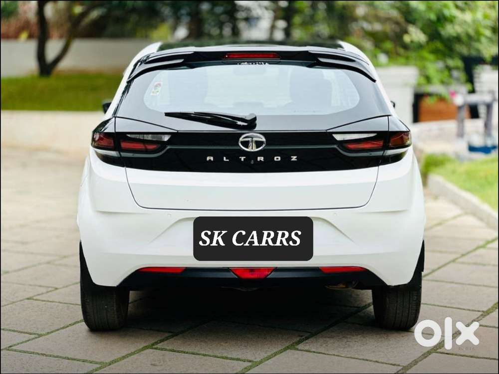 Tata Altroz Xz Plus (s), 2023, Petrol