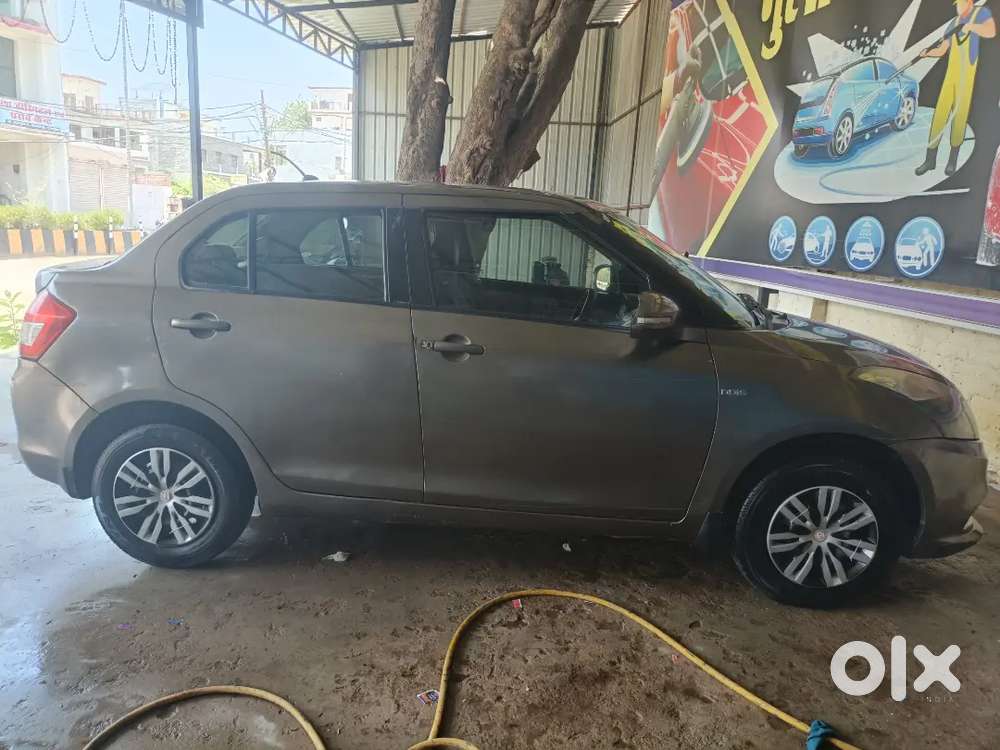 Maruti Suzuki Swift Dzire 2016