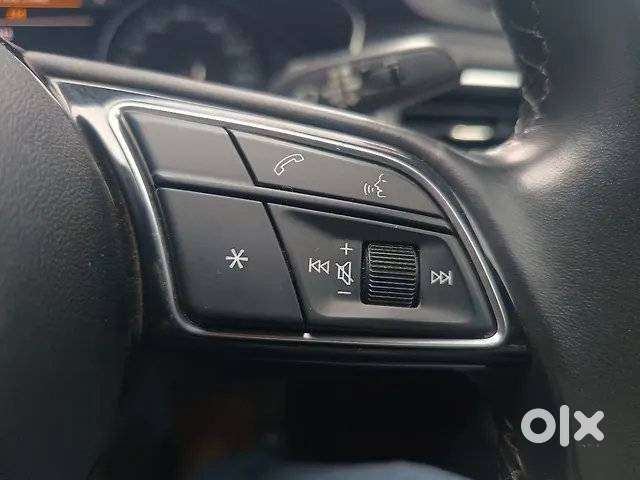Audi A4 Premium 2023