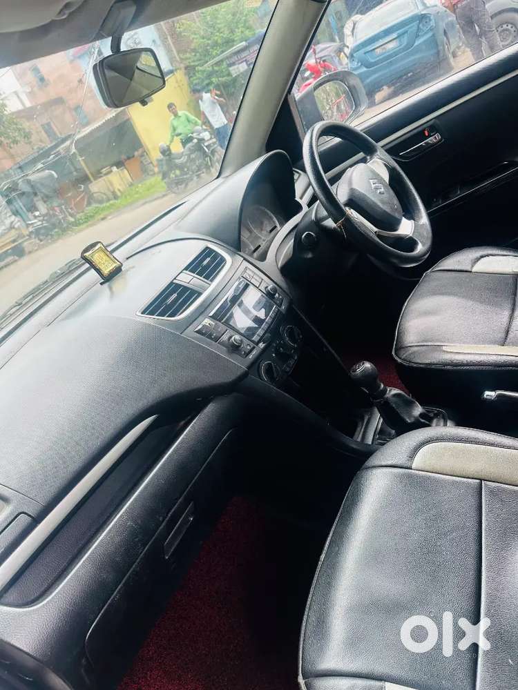 Maruti Suzuki Swift 2012 Diesel 118000 Km Driven