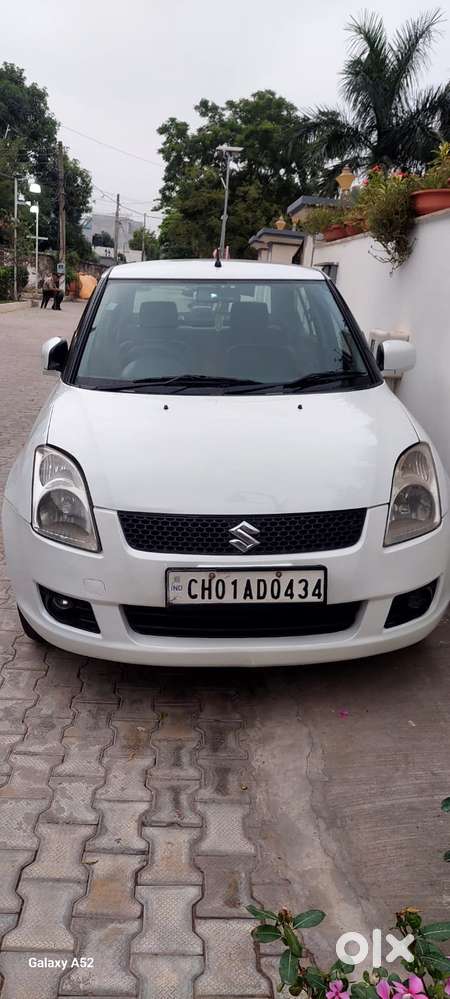 Maruti Suzuki Swift Dzire 1.2 Vxi Bsiv, 2010, Petrol