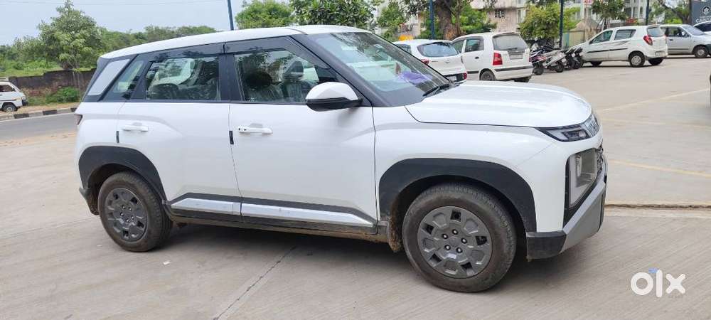 Hyundai Venue Hx 5 Petrol 2025