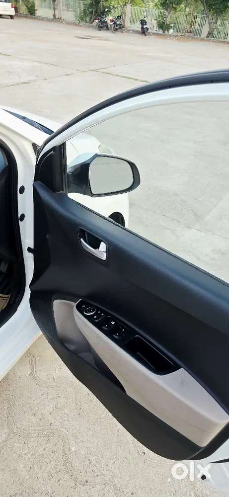 Hyundai Grand I10 Sportz 2019 1st Owner Condition Tip Top