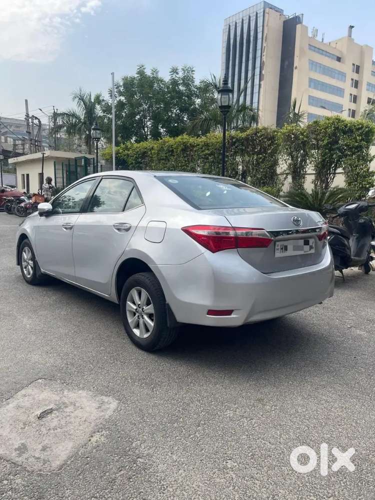 Toyota Corolla Altis 2015 Petrol