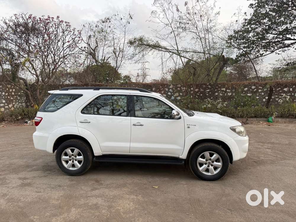 Toyota Fortuner 4wd Mt Diesel