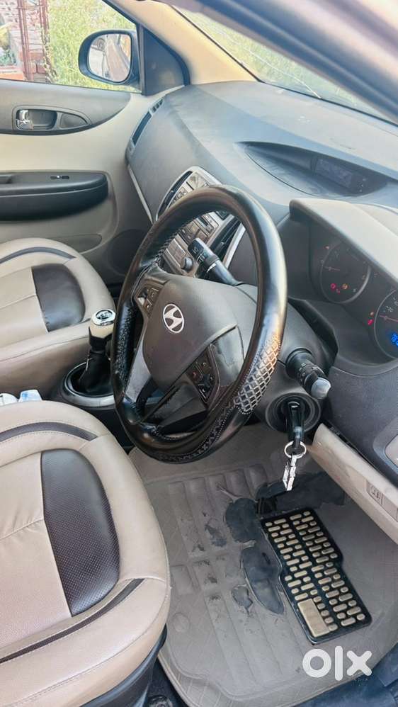 Hyundai Car 2013 Diesel Manual