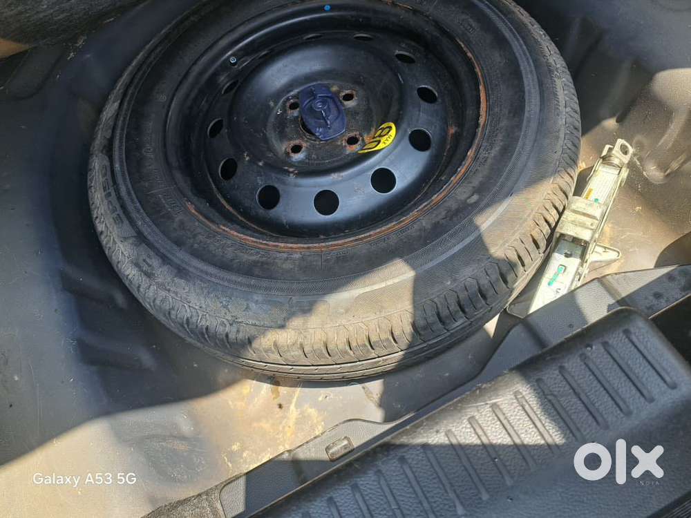 Maruti Suzuki Swift Dzire Amt Zdi, 2018, Diesel