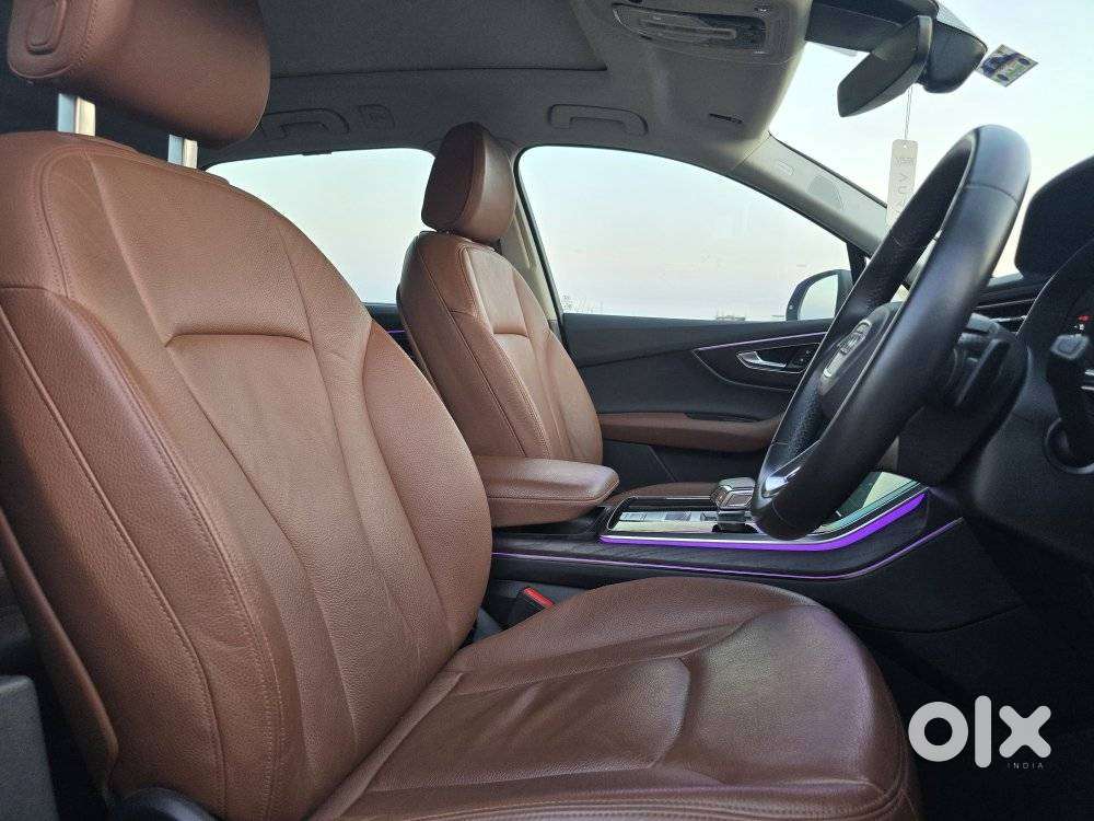 Audi Q7 Technology 55 Tfsi W/o Matrix, 2024, Petrol