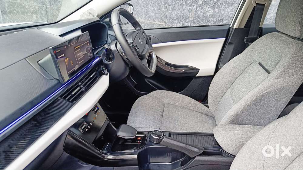 Tata Curvv Creative Plus S 1.2 Revotron Petrol 7dca, 2025, Petrol