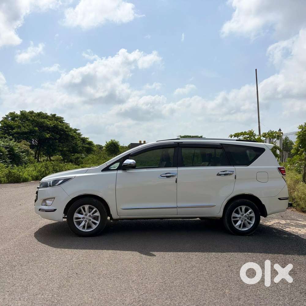 Toyota Innova Crysta 2020 Diesel Well Maintained