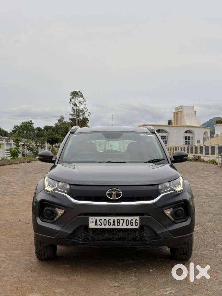 Tata Nexon 1.2 Revotron Xm (s), 2020, Petrol