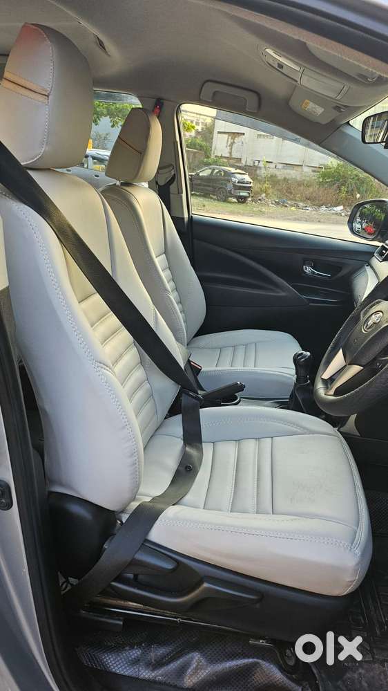 Toyota Innova Crysta 2.4 G Mt 7 Str, 2022, Diesel