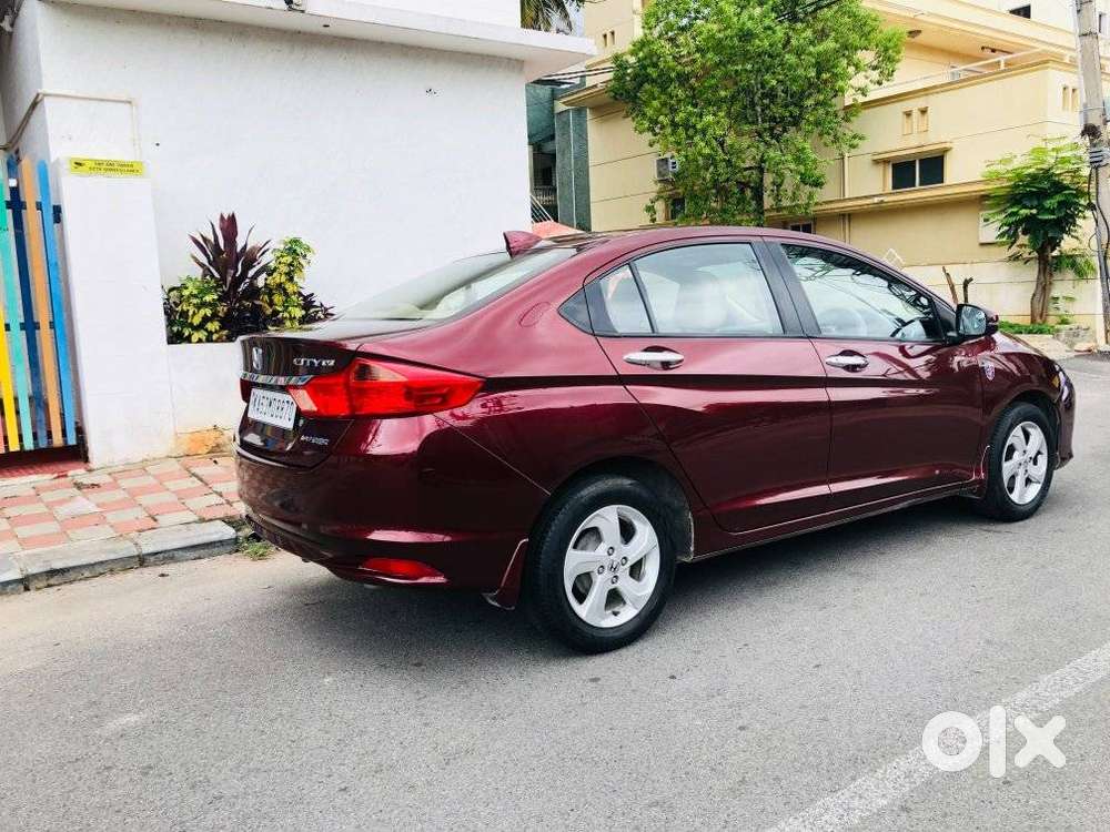 Honda City I-vtec V, 2017, Petrol