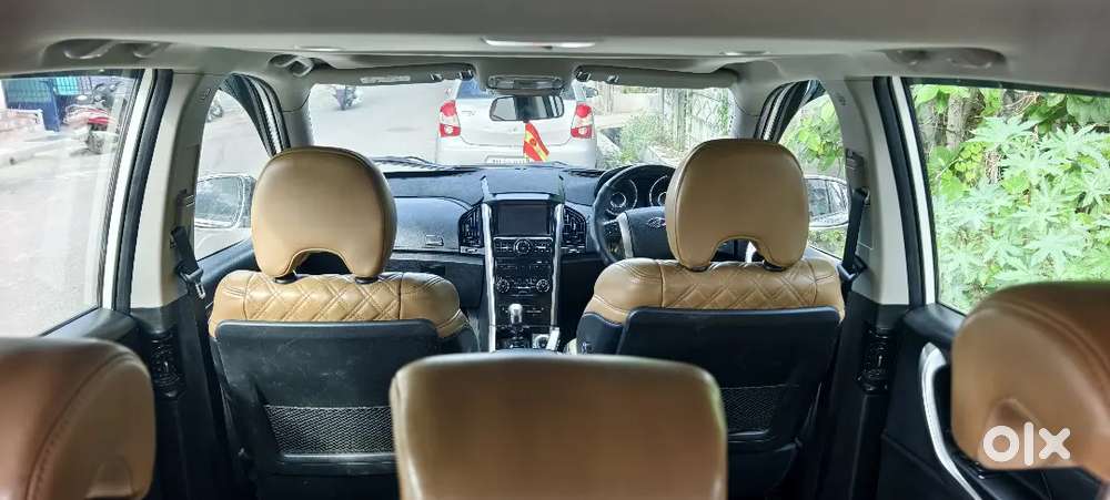 Mahindra Xuv500 2.2 W11 2019