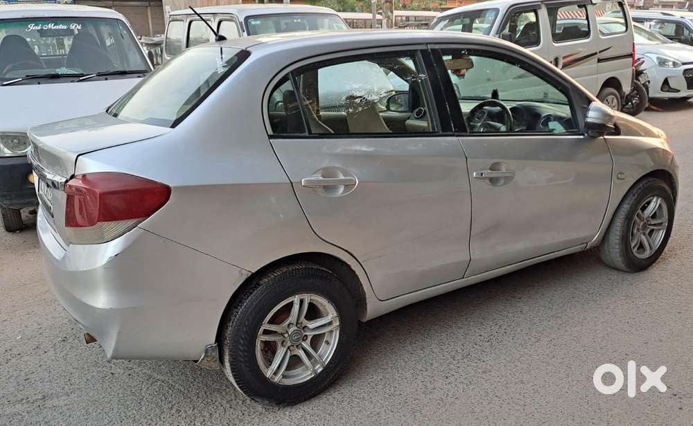 Honda Amaze S Mt I-vtec, 2015, Cng & Hybrids