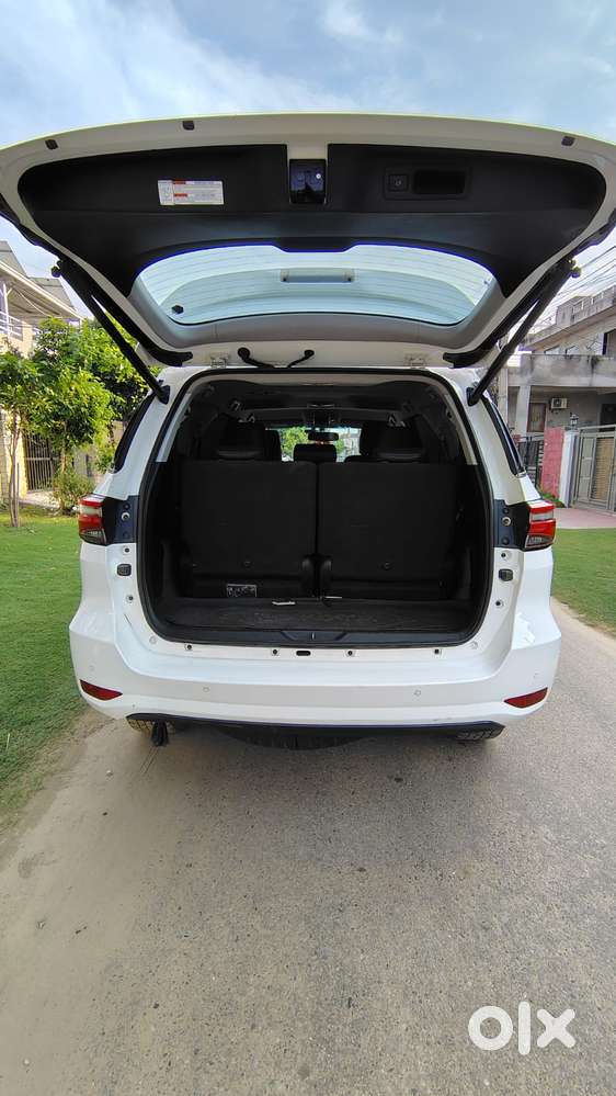 Toyota Fortuner 4x2 Mt 2.8 Diesel, 2024, Diesel