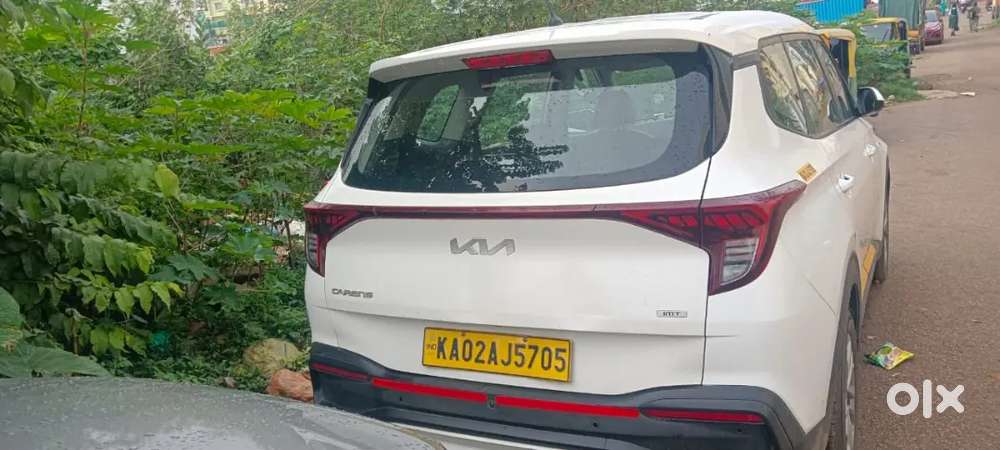 Kia Carens 1.4 Luxury 2023