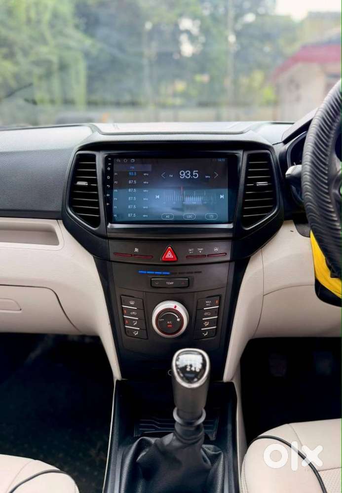 Mahindra Xuv300 W6, 2023, Petrol
