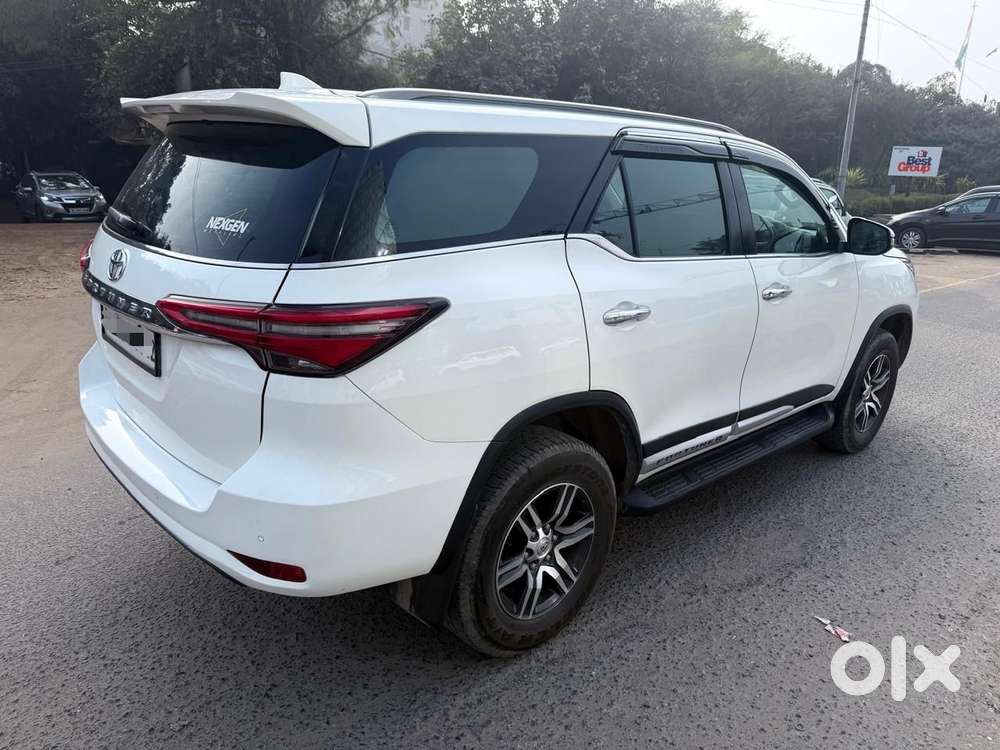 Toyota Fortuner 4x2 At 2.8 Diesel, 2022, Diesel