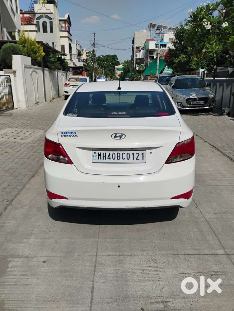Hyundai Verna 1.5 S Vtvt, 2016, Petrol