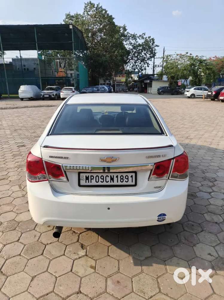 Chevrolet Cruze Diesel Automatic 2013