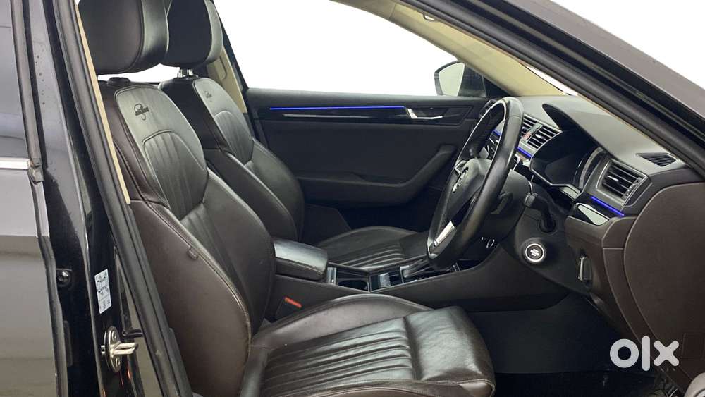 Skoda Superb Lk 1.8 Tsi At, 2018, Petrol