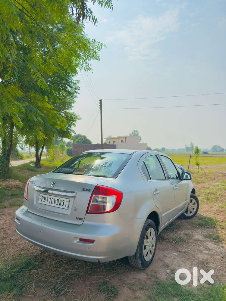 Maruti Suzuki Sx4 2011