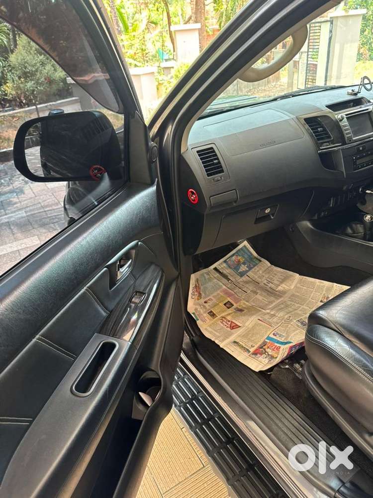 Toyota Fortuner 2015 Diesel Well Maintained