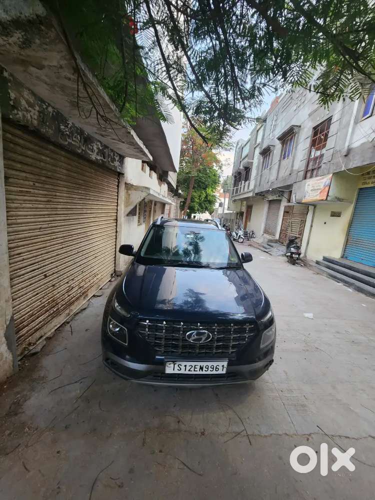 Hyundai Venue 2019 Diesel Well Maintained