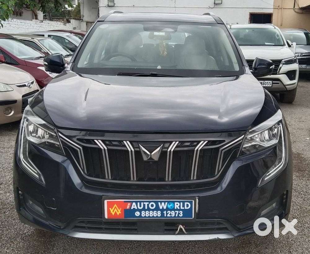 Mahindra Xuv700 2.2 Ax 7 Diesel At Luxury Pack Str Awd, 2022, Diesel