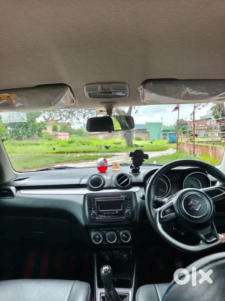 Maruti Suzuki Swift 1.3 Zxi, 2019, Petrol