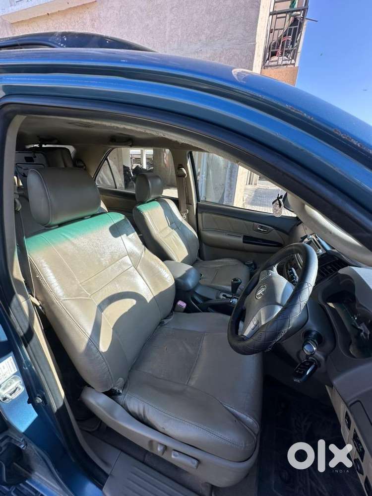 Toyota Fortuner 2016 Diesel Well Maintained